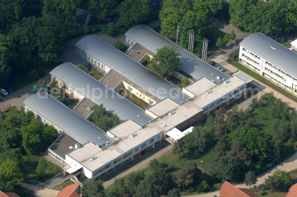 Aerial image Potsdam - Blick auf das Areal des Berufsbildungswerk im Oberlinhaus an der Steinstrasse 80-84 in Potsdam-Babelsberg. View of the area of the Vocational Training Center in Oberlinhouse on the stone road 80-84 in Potsdam-Babelsberg.