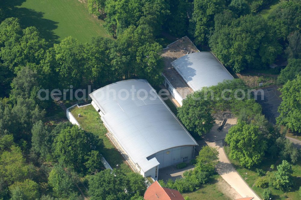 Aerial photograph Potsdam - Blick auf das Areal des Berufsbildungswerk im Oberlinhaus an der Steinstrasse 80-84 in Potsdam-Babelsberg. View of the area of the Vocational Training Center in Oberlinhouse on the stone road 80-84 in Potsdam-Babelsberg.