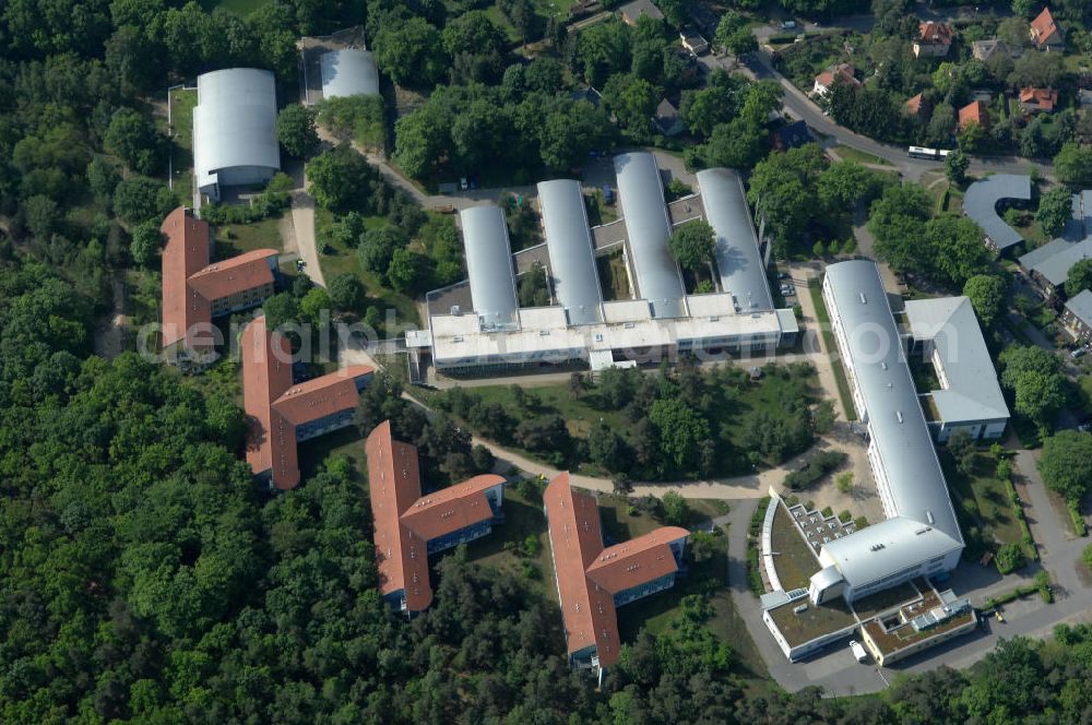 Aerial photograph Potsdam - Blick auf das Areal des Berufsbildungswerk im Oberlinhaus an der Steinstrasse 80-84 in Potsdam-Babelsberg. View of the area of the Vocational Training Center in Oberlinhouse on the stone road 80-84 in Potsdam-Babelsberg.