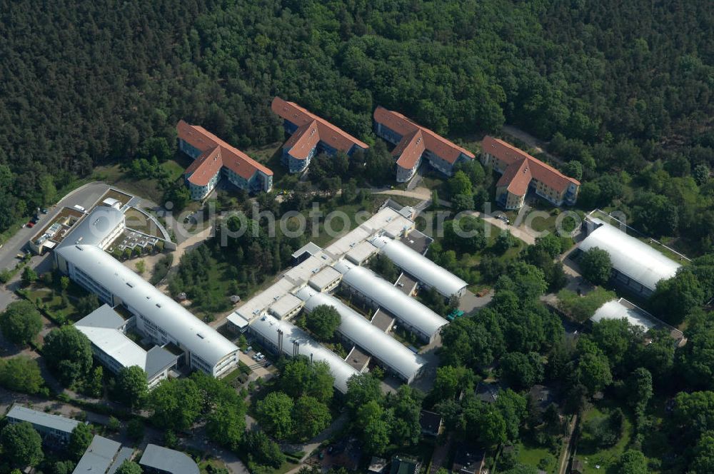 Potsdam from the bird's eye view: Blick auf das Areal des Berufsbildungswerk im Oberlinhaus an der Steinstrasse 80-84 in Potsdam-Babelsberg. View of the area of the Vocational Training Center in Oberlinhouse on the stone road 80-84 in Potsdam-Babelsberg.