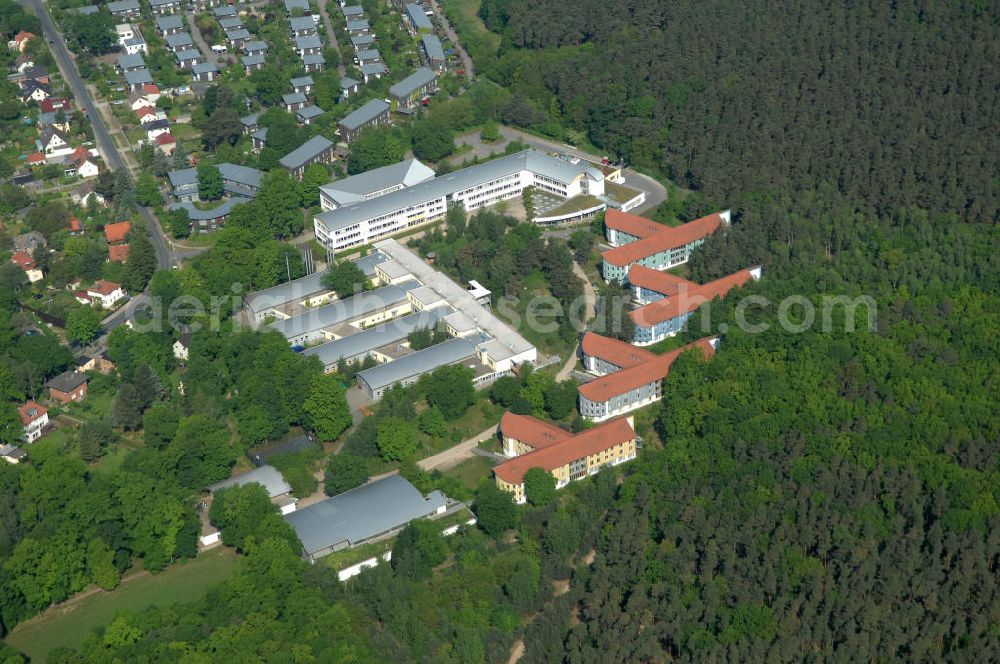 Aerial image Potsdam - Blick auf das Areal des Berufsbildungswerk im Oberlinhaus an der Steinstrasse 80-84 in Potsdam-Babelsberg. View of the area of the Vocational Training Center in Oberlinhouse on the stone road 80-84 in Potsdam-Babelsberg.