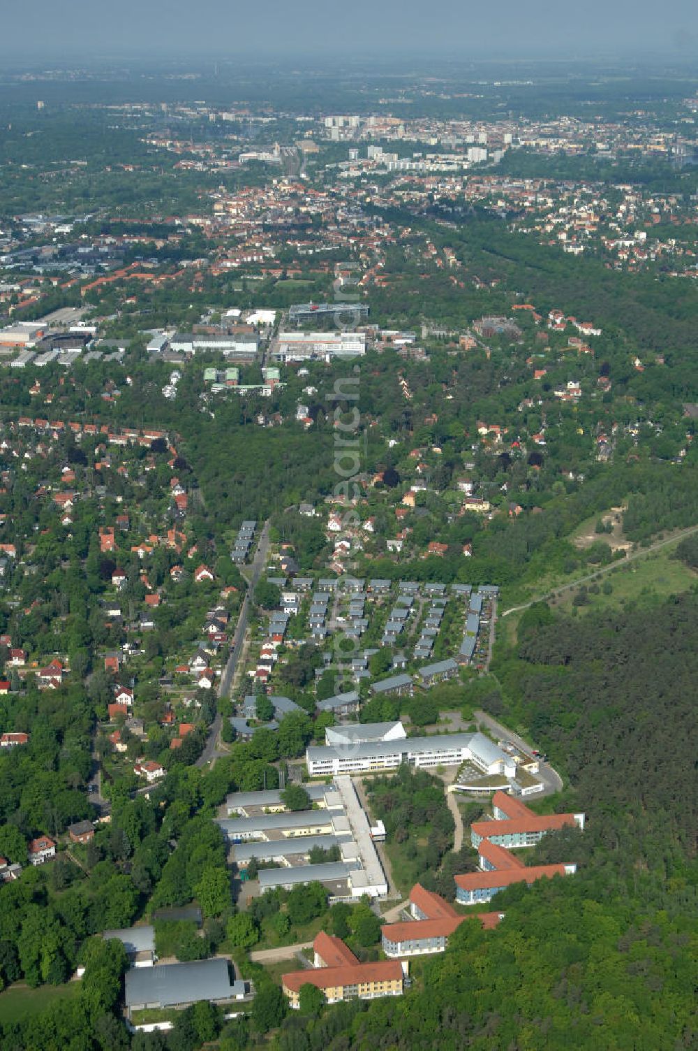 Potsdam from above - Blick auf das Areal des Berufsbildungswerk im Oberlinhaus an der Steinstrasse 80-84 in Potsdam-Babelsberg. View of the area of the Vocational Training Center in Oberlinhouse on the stone road 80-84 in Potsdam-Babelsberg.