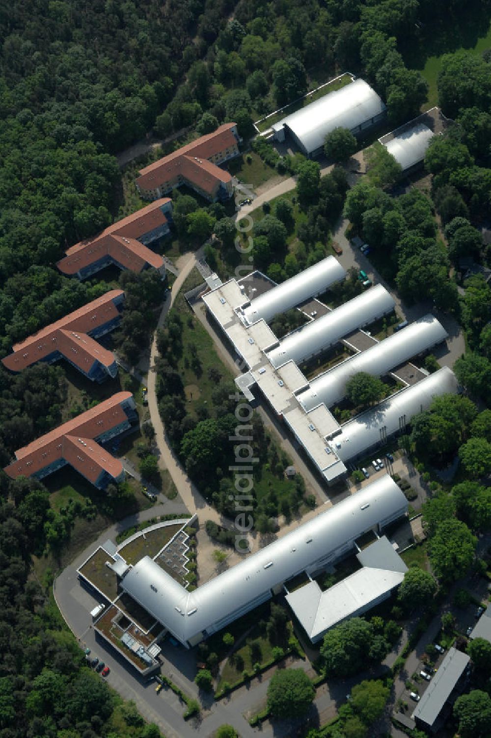 Potsdam from above - Blick auf das Areal des Berufsbildungswerk im Oberlinhaus an der Steinstrasse 80-84 in Potsdam-Babelsberg. View of the area of the Vocational Training Center in Oberlinhouse on the stone road 80-84 in Potsdam-Babelsberg.