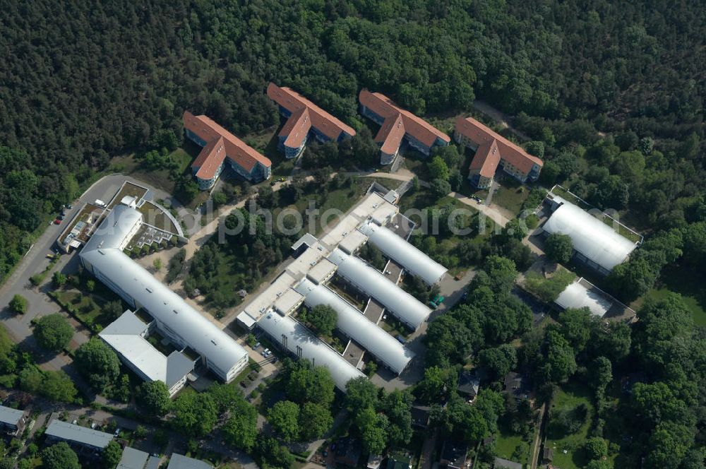 Aerial image Potsdam - Blick auf das Areal des Berufsbildungswerk im Oberlinhaus an der Steinstrasse 80-84 in Potsdam-Babelsberg. View of the area of the Vocational Training Center in Oberlinhouse on the stone road 80-84 in Potsdam-Babelsberg.