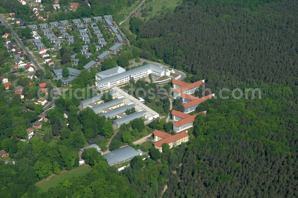 Potsdam from above - Blick auf das Areal des Berufsbildungswerk im Oberlinhaus an der Steinstrasse 80-84 in Potsdam-Babelsberg. View of the area of the Vocational Training Center in Oberlinhouse on the stone road 80-84 in Potsdam-Babelsberg.