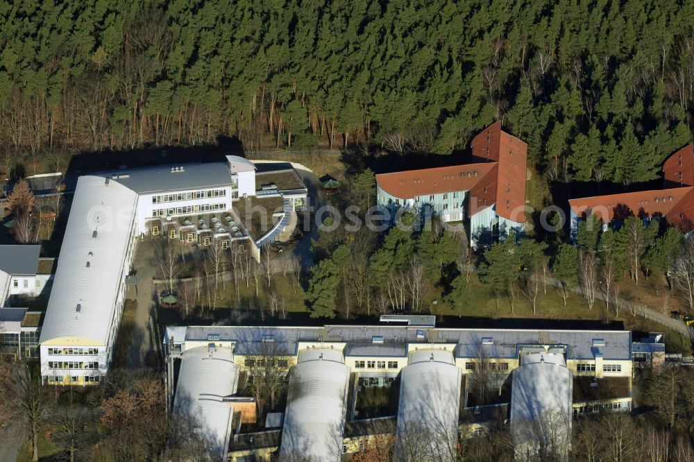 Potsdam from the bird's eye view: View of the area of the Vocational Training Center in Oberlinhouse on the stone road 80-84 in Potsdam-Babelsberg