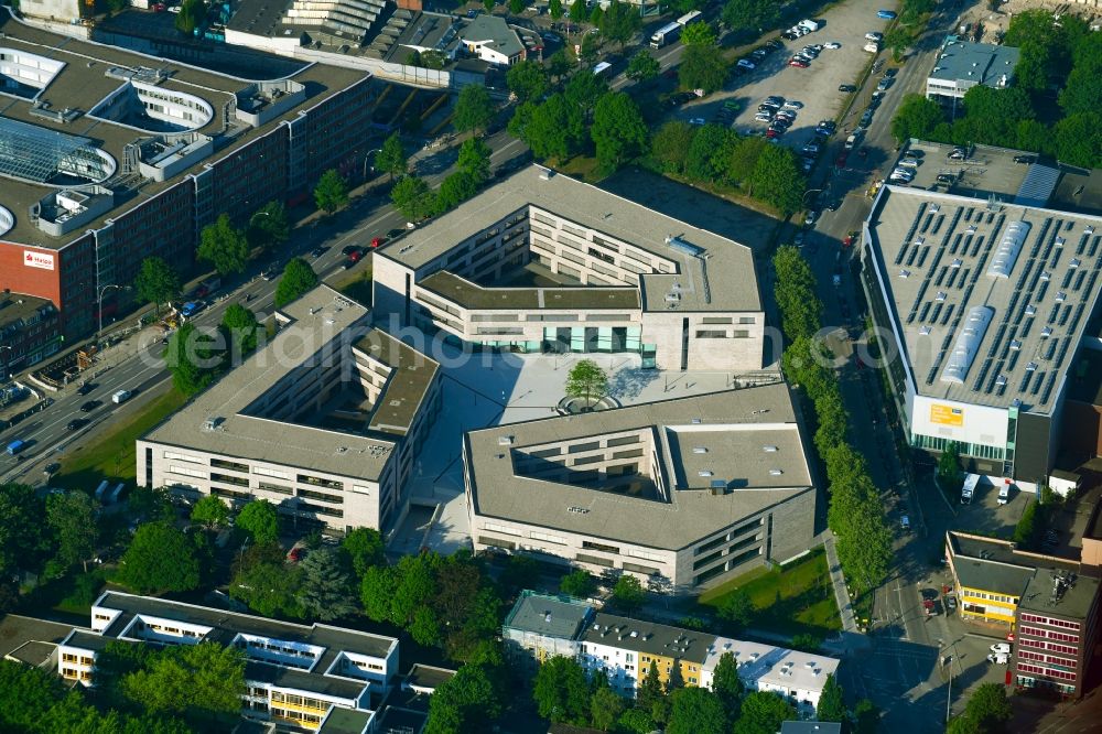 Aerial photograph Hamburg - Construction site for the new building of a vocational school between Anckelmannstreet and Ausschlaeger Weg in the district Borgfelde in Hamburg