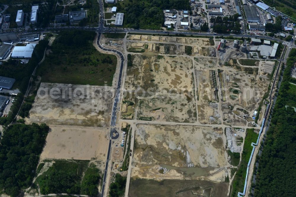 Aerial photograph Berlin Falkenberg Hohenschönhausen - View Cleared site on the ruins of the digesters and clarifiers of Falkenberg treatment plant in the district Hohenschonhausen - Marzahn in Berlin. The area is a developing area with commercial and industrial development to the CleanTech Business Park Berlin - Marzahn be expanded