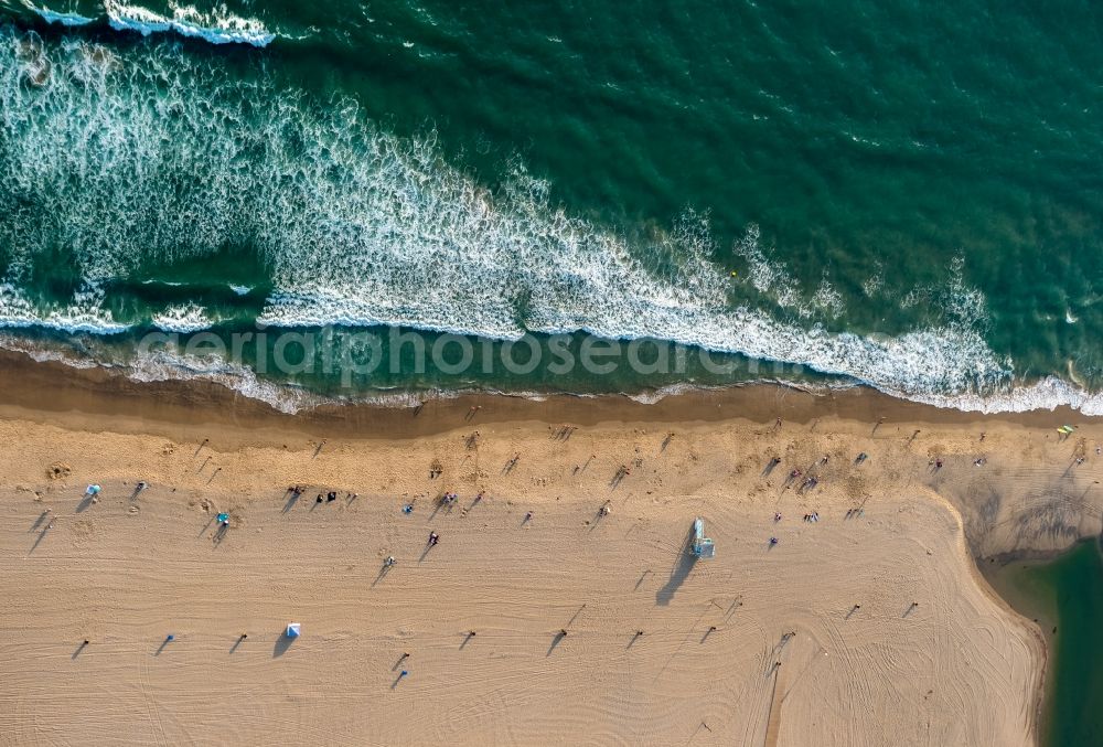 Santa Monica from above - Visitors of Santa Monica Beach on the Pacific Coast in Santa Monica in California, USA