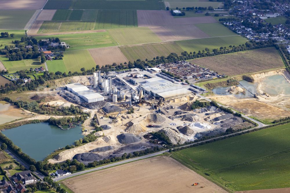 Mehlbusch from above - Mixed concrete and building materials factory of on street Gladbacher Strasse in Mehlbusch in the state North Rhine-Westphalia, Germany