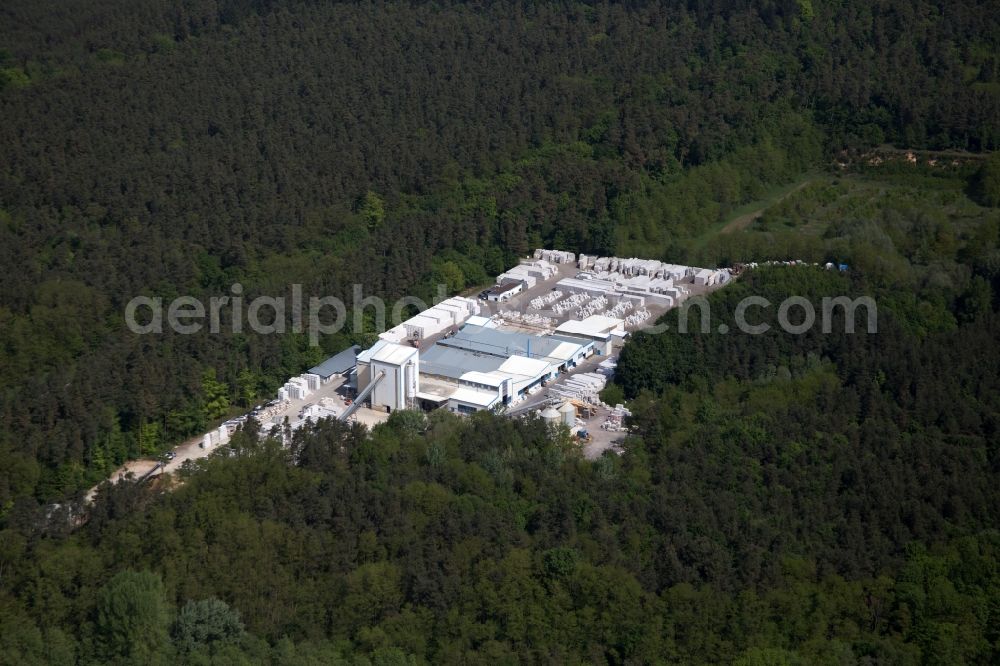 Aerial image Wörth am Rhein - Mixed concrete and building materials factory of Kalksandsteinwerk Bienwald Schenking in Woerth am Rhein in the state Rhineland-Palatinate