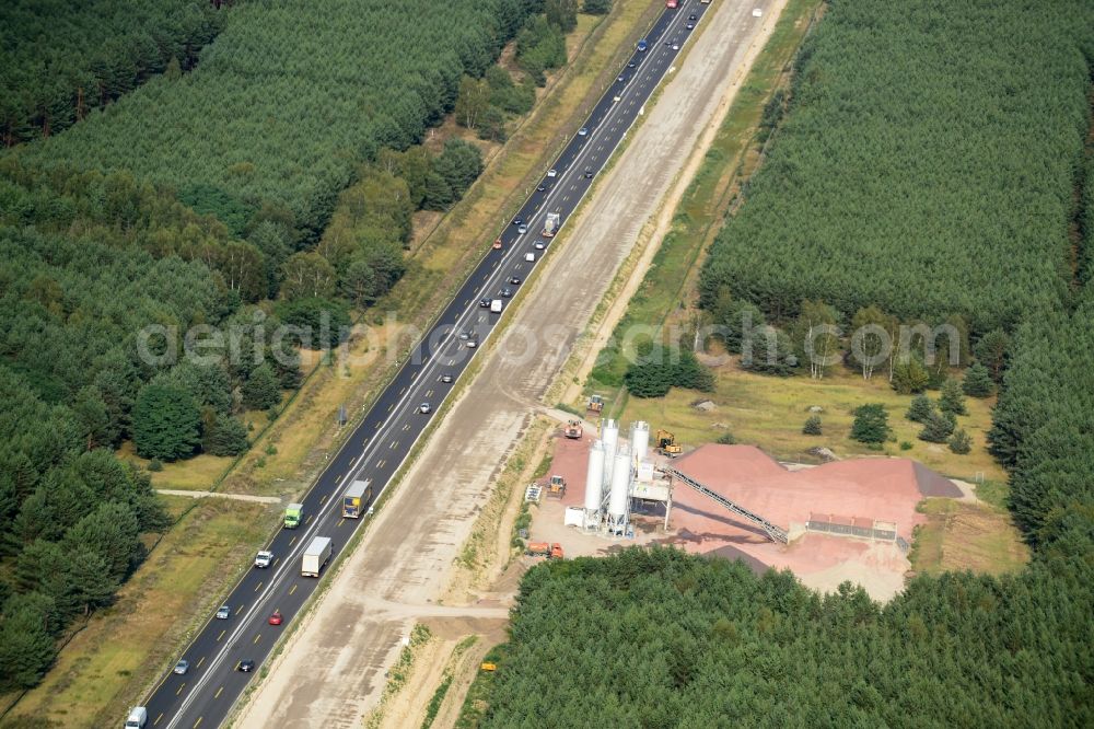 Aerial image Friedrichshof - Concrete mixing plant to the expansion and widening of the route of the highway / motorway BAB A12 at Friedersdorf at the Berliner Ring in Brandenburg
