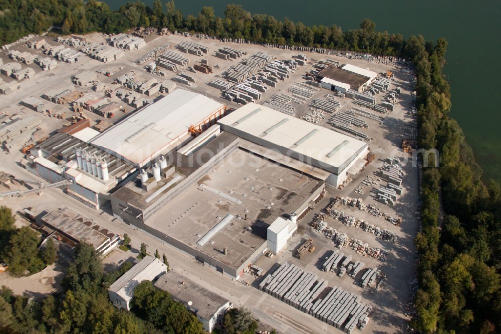 Eggenstein-Leopoldshafen from the bird's eye view: Mixed concrete stone factory of Lithon Plus GmbH & Co. KG in the district Eggenstein in Eggenstein-Leopoldshafen in the state Baden-Wuerttemberg