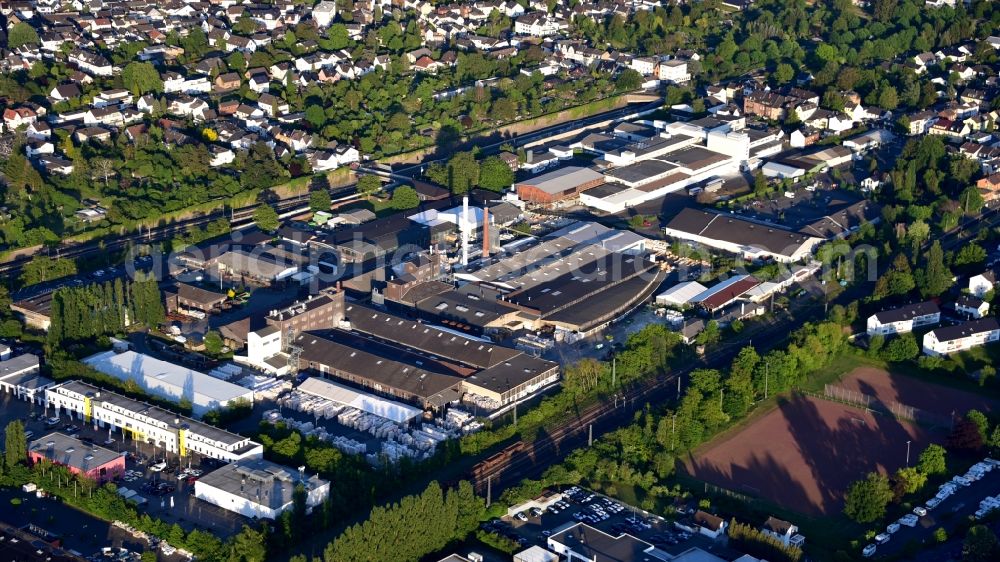 Aerial photograph Königswinter - RHI Magnesita Didier-Werke premises in Koenigswinter in the state North Rhine-Westphalia, Germany