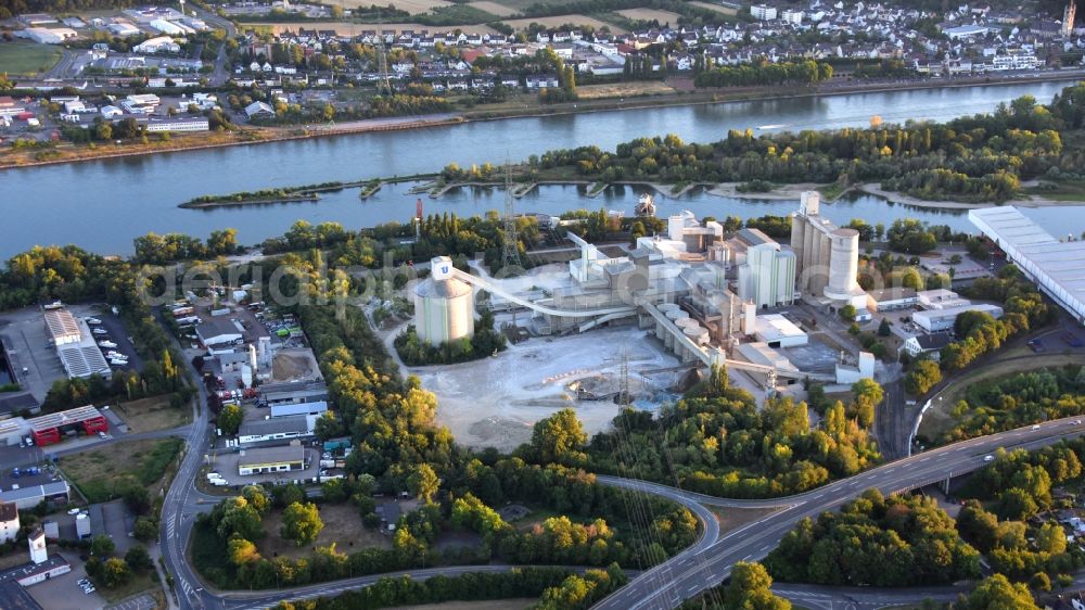 Neuwied from above - The premises of the cement manufacturer Dyckerhoff Beton Rheinland-Pfalz GmbH & Co. KG in Neuwied in the state Rhineland-Palatinate, Germany