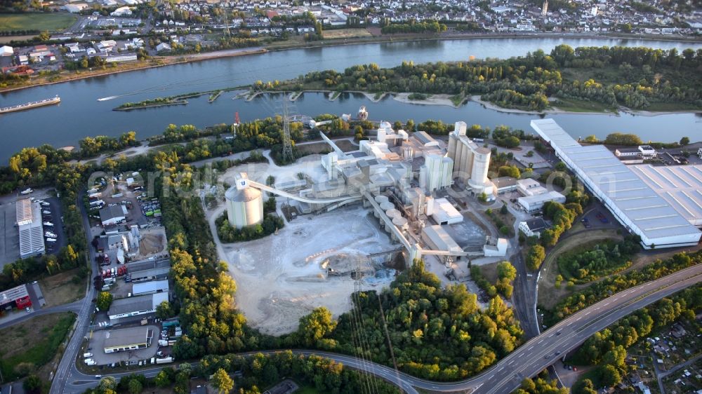 Aerial image Neuwied - The premises of the cement manufacturer Dyckerhoff Beton Rheinland-Pfalz GmbH & Co. KG in Neuwied in the state Rhineland-Palatinate, Germany