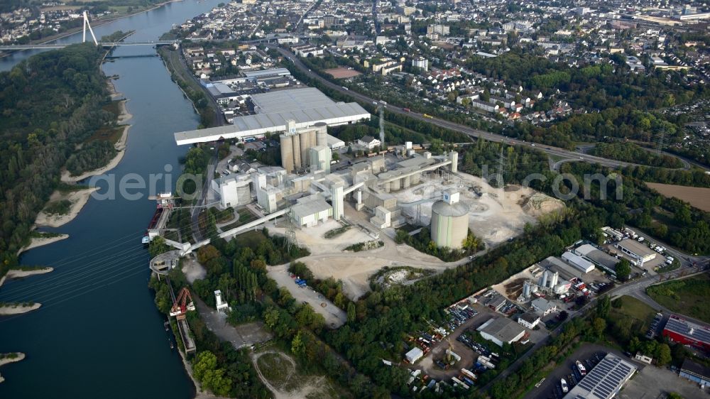 Neuwied from above - The premises of the cement manufacturer Dyckerhoff Beton Rheinland-Pfalz GmbH & Co. KG in Neuwied in the state Rhineland-Palatinate, Germany