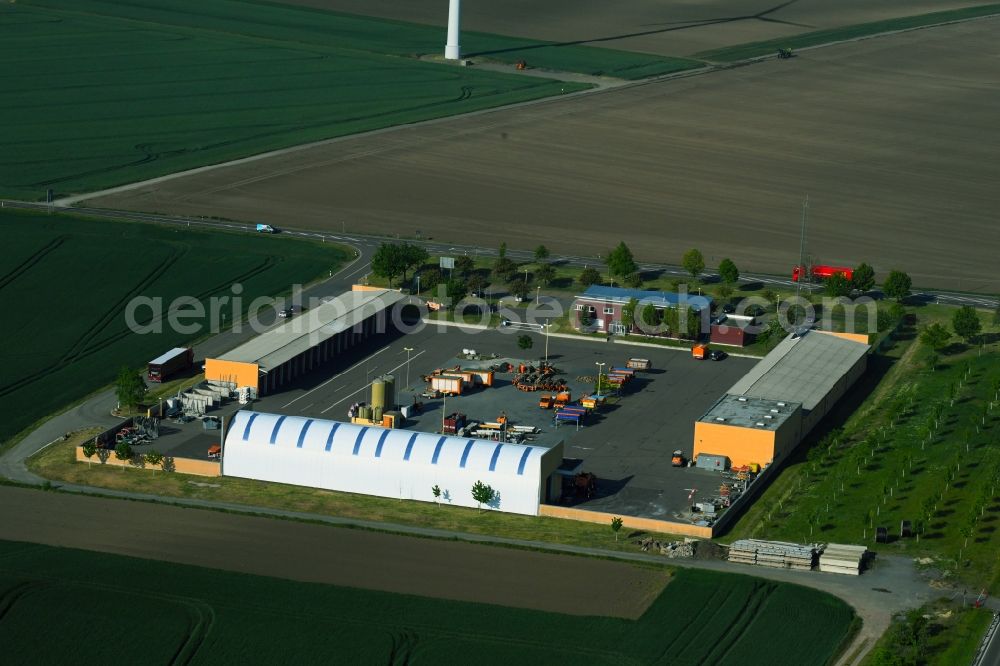 Aerial photograph Plötzkau - Site of the depot of the of Autobahn- and Strassenmeisterei Ploetzkau An den longen Aeckern in Ploetzkau in the state Saxony-Anhalt, Germany