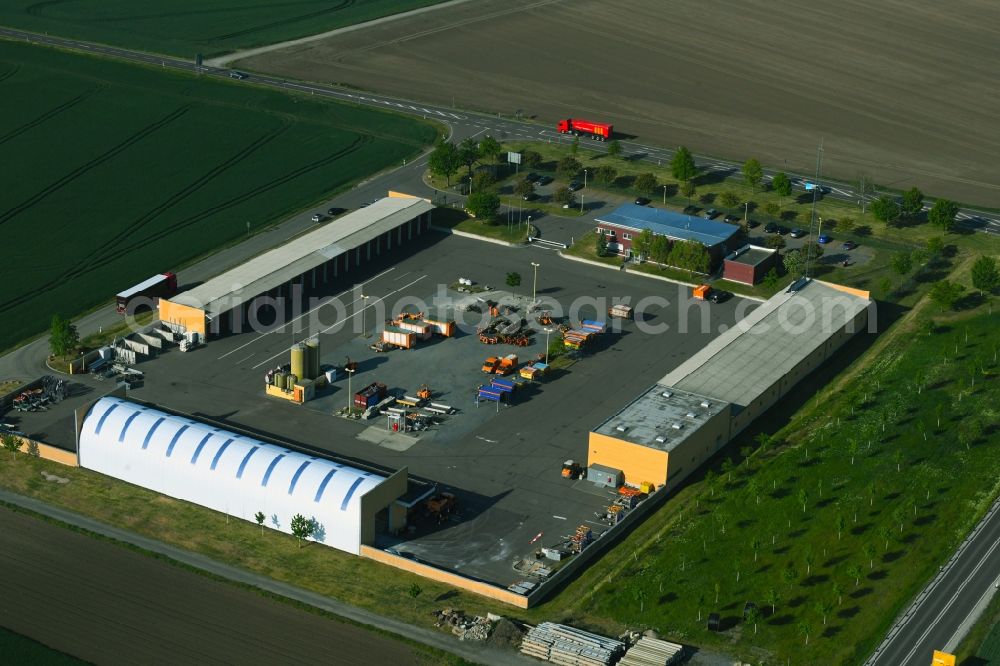 Plötzkau from above - Site of the depot of the of Autobahn- and Strassenmeisterei Ploetzkau An den longen Aeckern in Ploetzkau in the state Saxony-Anhalt, Germany