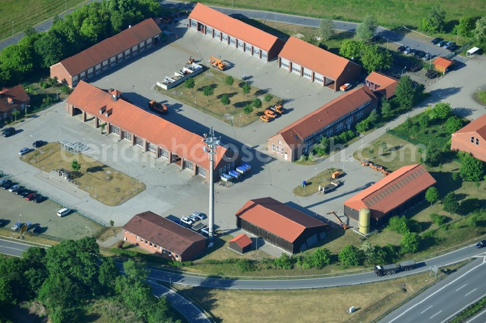 Aerial photograph Rangsdorf - Depot of the motorway maintenance Rangsdorf on the Berliner Ring motorway A10 - E30 in Rangsdorf in Brandenburg