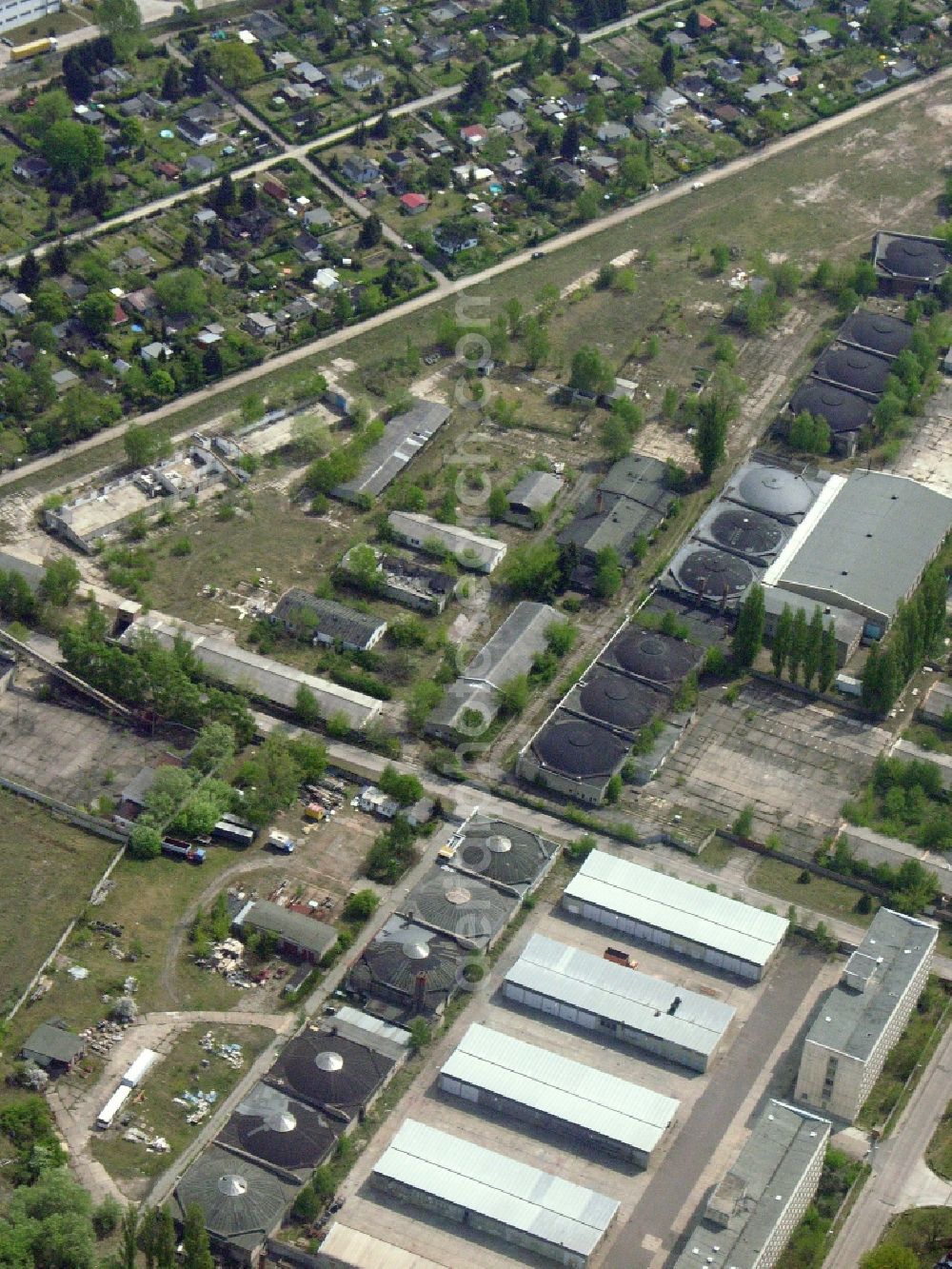 Berlin from above - Site of the depot of the of BORAMTEC Bohr & Rammtechnik Berlin GmbH on Koepenicker Allee in the district Karlshorst in Berlin, Germany