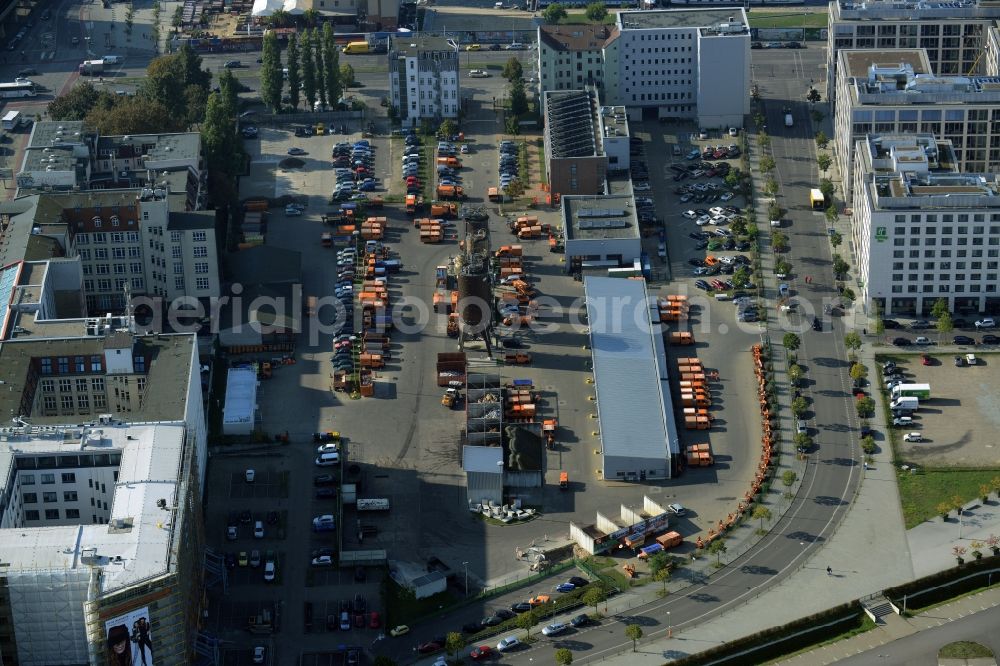 Aerial photograph Berlin - Site of the depot of the BSR Berliner Stadtreinigung on Muehlenstrasse in Berlin in Germany. The river Spree is visible in the background