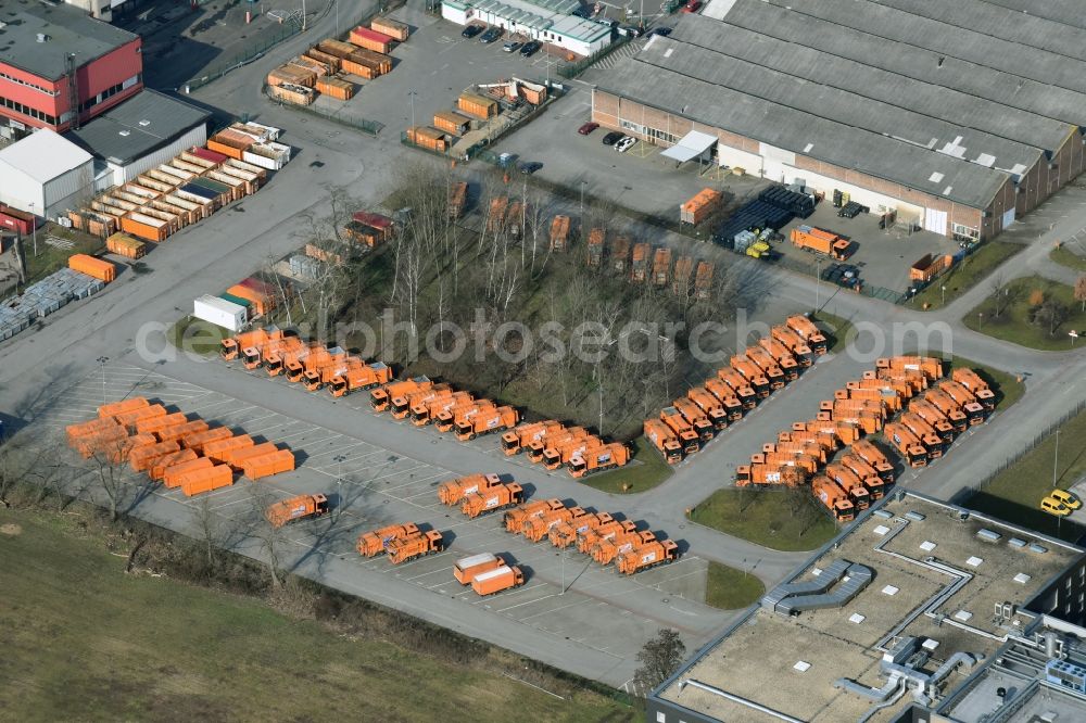 Berlin from the bird's eye view: Site of the depot of the BSR Berliner Stadtreinigungsbetriebe im Stadtteil Britz in Berlin in Germany