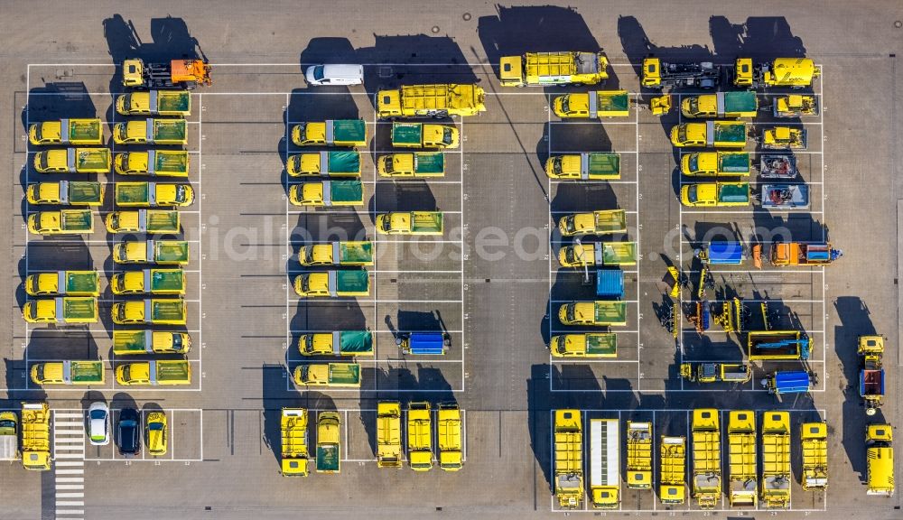 Dortmund from the bird's eye view: Site of the depot of the DOLOG - Dortmander Logistik- and Objektbaugesellschaft mbH on Sanderweg in Dortmund at Ruhrgebiet in the state North Rhine-Westphalia, Germany