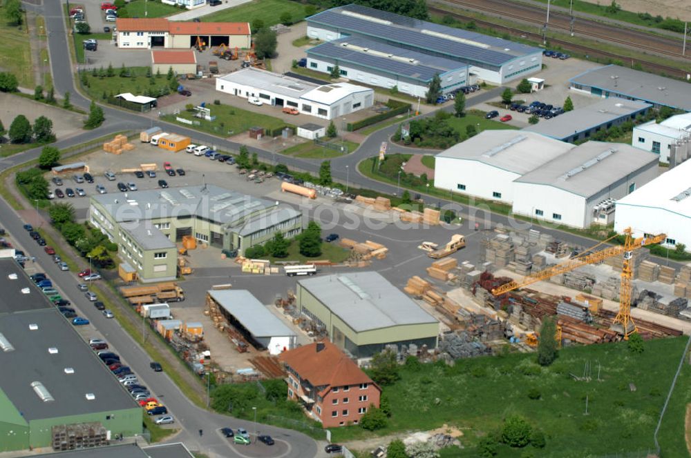 Aerial image Oebisfelde - Blick auf den Betriebshof der EUROVIA Beton GmbH am Gewerbegebiet West 7 in 39646 Oebisfelde in Sachsen-Anhalt. Die EUROVIA Infrastructure GmbH ist ein führendes Unternehmen im Verkehrswegebau. View of the depot, the concrete EUROVIA Infrastructure GmbH on industrial West 7 in 39646 Oebisfelde in Saxony-Anhalt. The EUROVIA Infrastructure GmbH is a leading company in road construction.