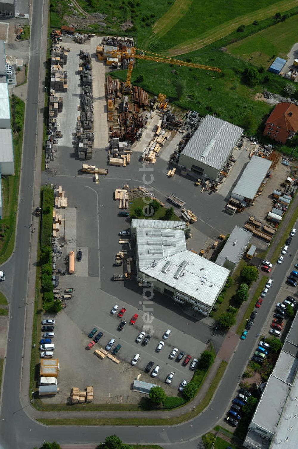 Oebisfelde from the bird's eye view: Blick auf den Betriebshof der EUROVIA Beton GmbH am Gewerbegebiet West 7 in 39646 Oebisfelde in Sachsen-Anhalt. Die EUROVIA Infrastructure GmbH ist ein führendes Unternehmen im Verkehrswegebau. View of the depot, the concrete EUROVIA Infrastructure GmbH on industrial West 7 in 39646 Oebisfelde in Saxony-Anhalt. The EUROVIA Infrastructure GmbH is a leading company in road construction.