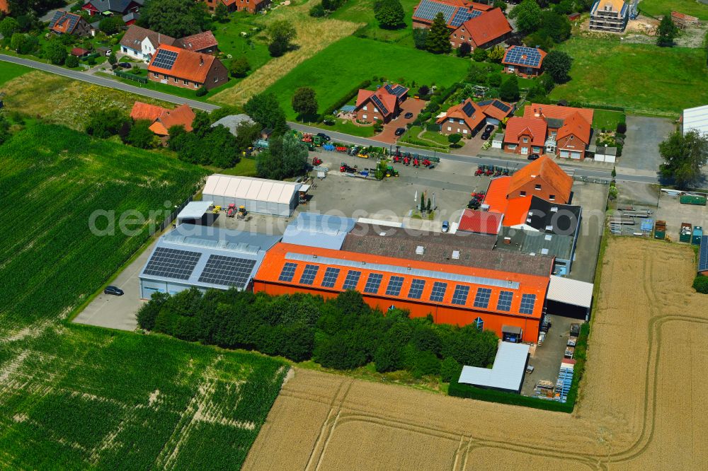 Aerial photograph Raderhorst - Site of the depot of the of W.Brase Land-u. Gartentechnik GmbH on street Raderhorster Ring in Raderhorst in the state North Rhine-Westphalia, Germany