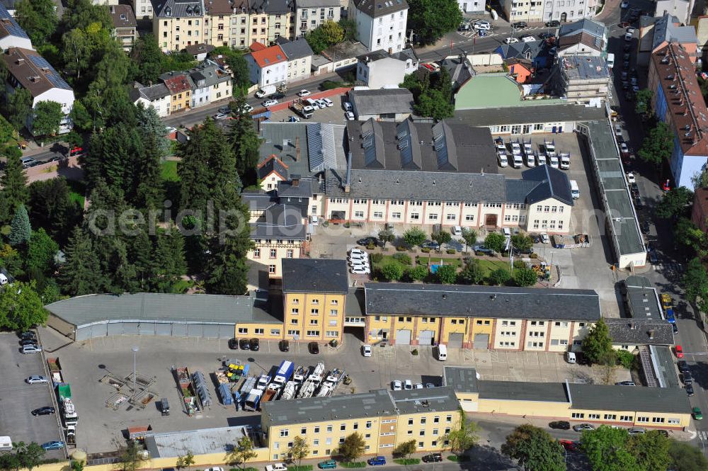 Aerial image Frankfurt am Main - Betriebsstätte Frankfurt-Bornheim der FES Frankfurter Entsorgungs- und Service GmbH an der Weidenbornstraße 40 in Frankfurt am Main in Hessen. Industrial premises in Frankfurt on the Main in Hesse.