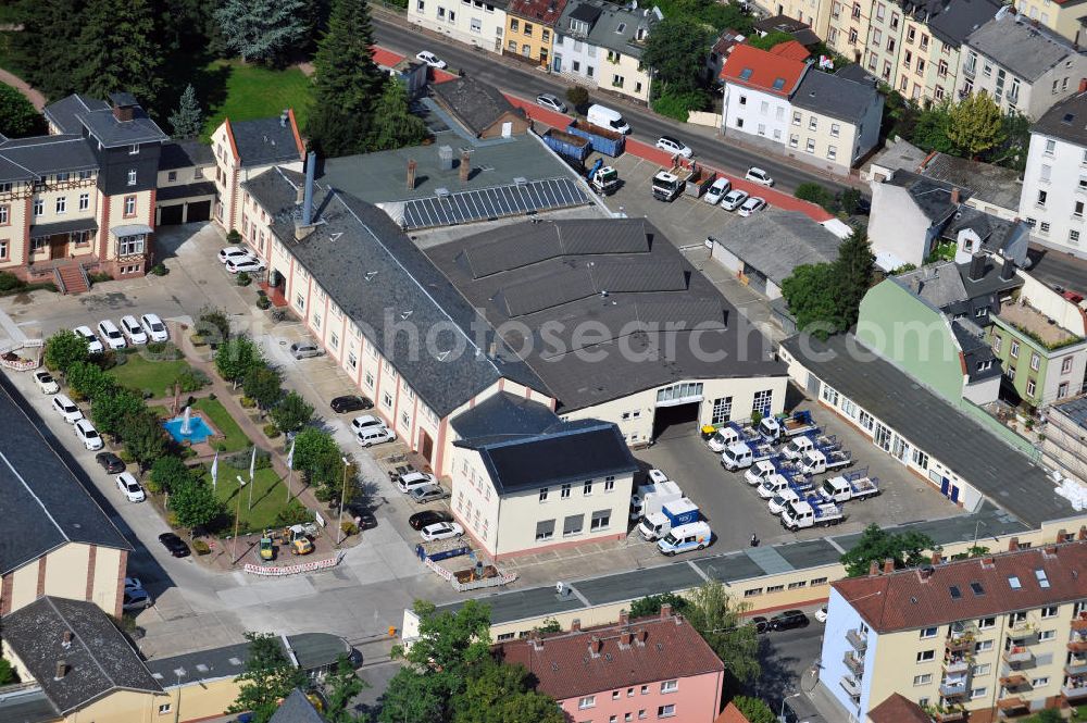 Frankfurt am Main from above - Betriebsstätte Frankfurt-Bornheim der FES Frankfurter Entsorgungs- und Service GmbH an der Weidenbornstraße 40 in Frankfurt am Main in Hessen. Industrial premises in Frankfurt on the Main in Hesse.