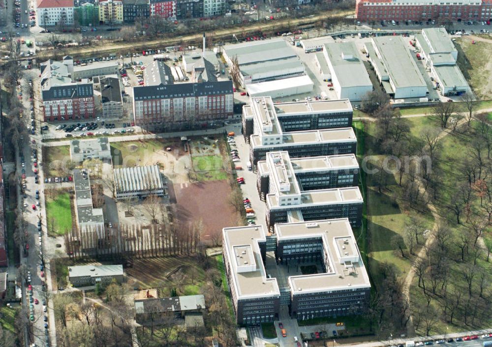 Berlin - Treptow from the bird's eye view: BEWAG-Sitz an der Sonnenallee in Berlin-Treptow.