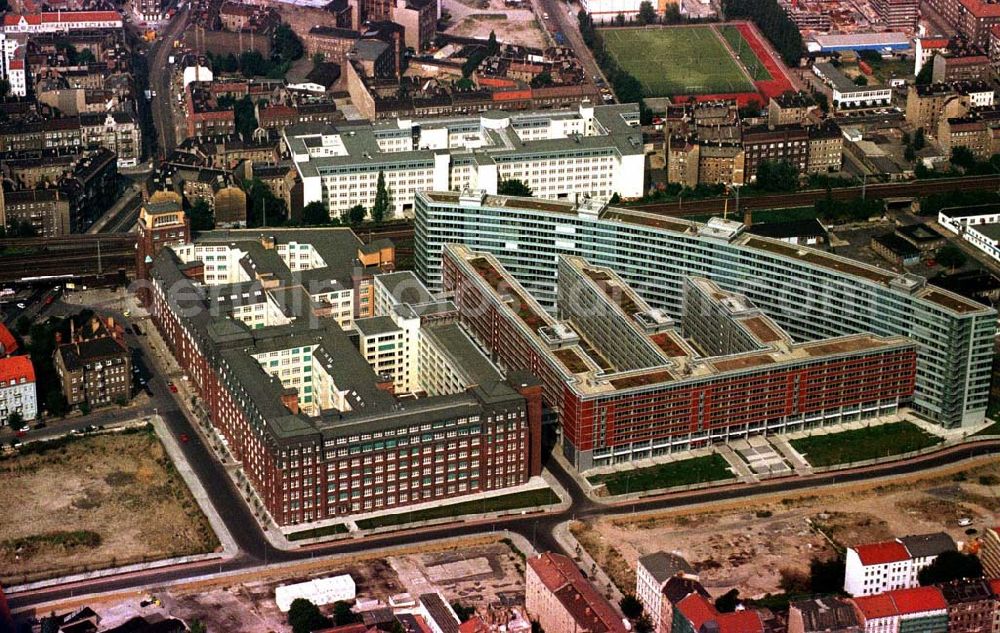 Berlin from above - BfA Bürokomplex Ostkreuz