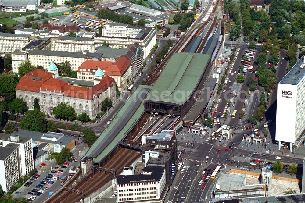 Aerial photograph Berlin - Charlottenburg - Bhf. Zoo in Berlin - Charlottenburg.