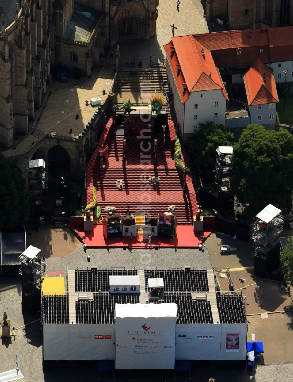 Erfurt from the bird's eye view: View of the St. Severus and the Erfurt Cathedral, the former St. Mary's Church at the Cathedral Square and the old town of Erfurt