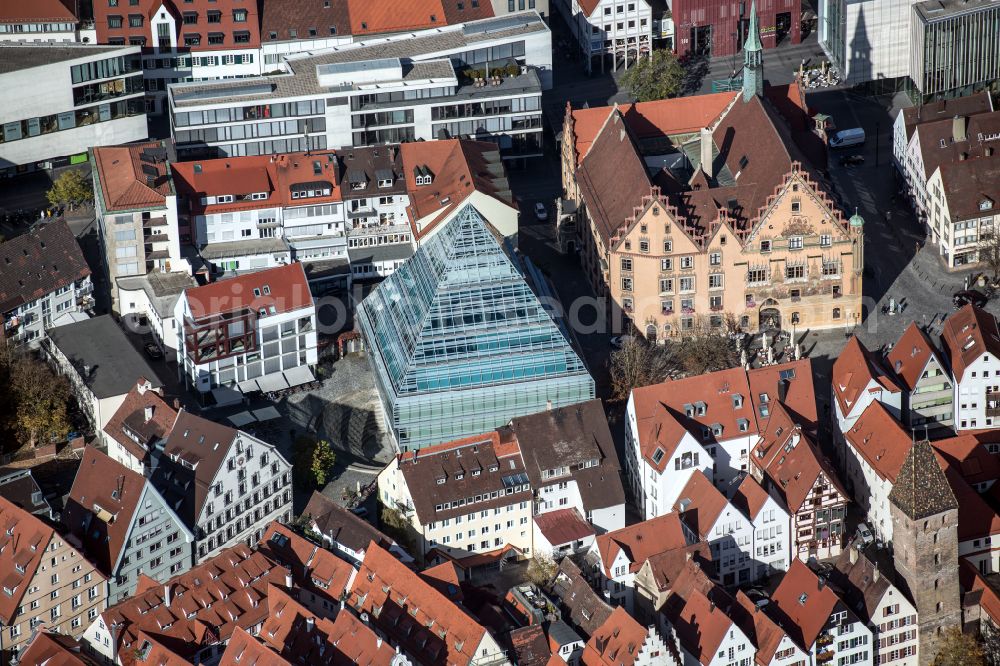 Aerial photograph Ulm - Library Building of Stadtbibliothek in Ulm in the state Baden-Wuerttemberg, Germany