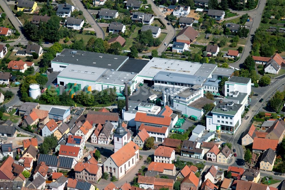 Tauberbischofsheim from the bird's eye view: Building and production halls on the premises of the brewery Distelhaeuser Brauerei Ernst Bauer GmbH & Co. KG Gruensfelder Strasse in the district Distelhausen in Tauberbischofsheim in the state Baden-Wurttemberg, Germany