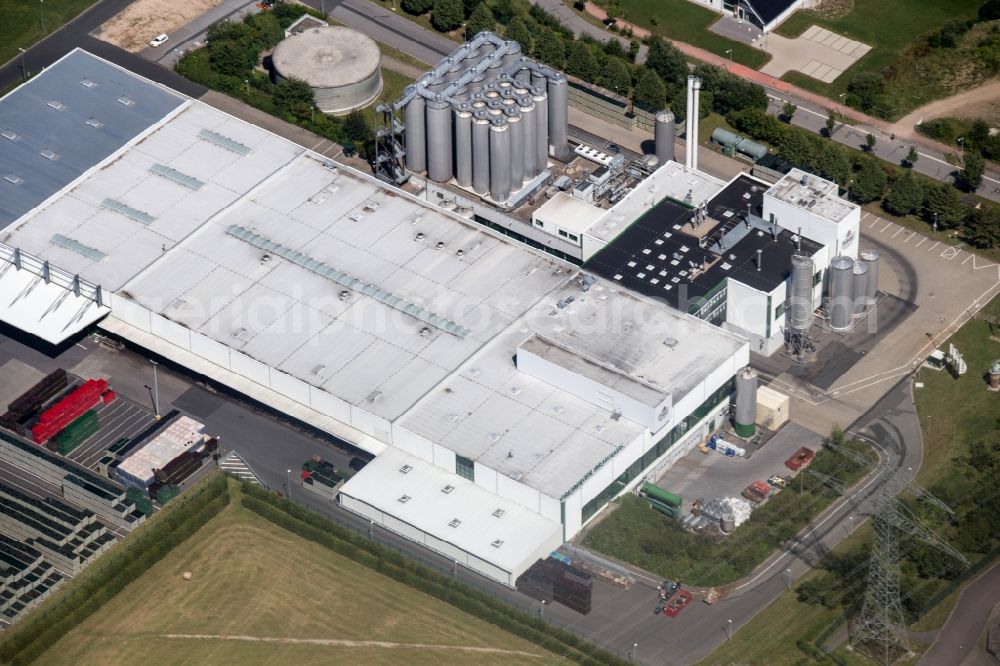 Aerial photograph Freiberg - Building and production halls on the premises of the brewery Freiberger Brauhaus in Freiberg in the state Saxony