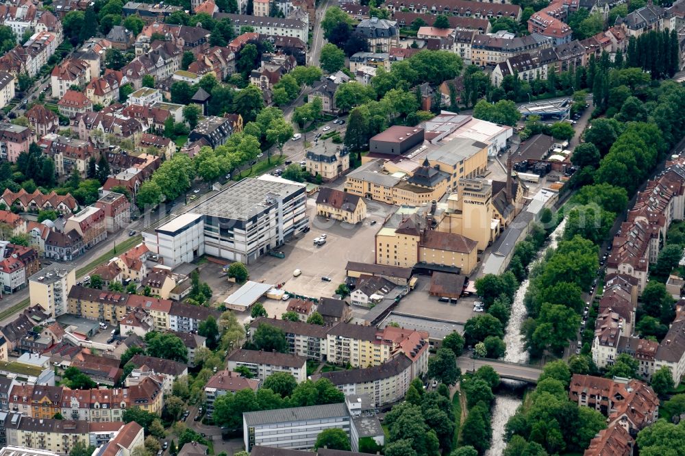 Aerial image Freiburg im Breisgau - Building and production halls on the premises of the brewery Ganter in Freiburg im Breisgau in the state Baden-Wuerttemberg, Germany