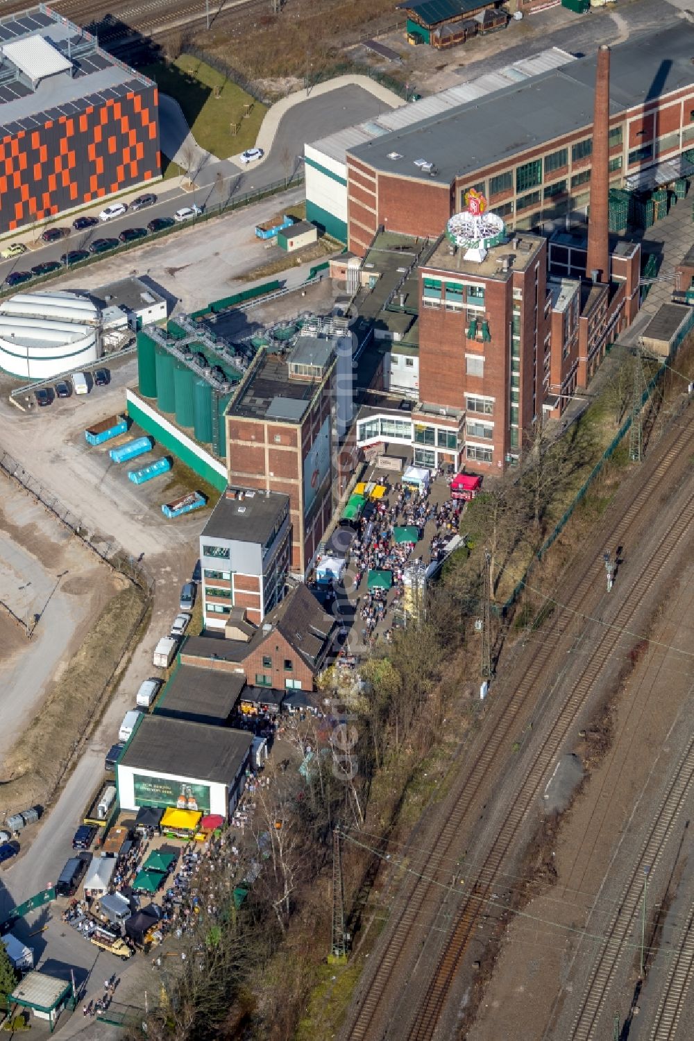 Bochum from above - Building and production halls on the premises of the brewery Privatbrauerei Moritz Fiege GmbH & Co. KG in Bochum in the state North Rhine-Westphalia