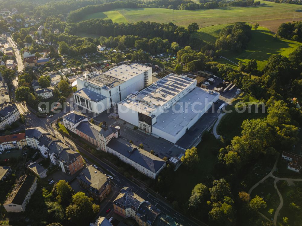 Aerial photograph Radeberg - Building and production halls on the premises of the brewery Radeberger Exportbierbrauerei on street Dresdener Strasse in Radeberg in the state Saxony, Germany