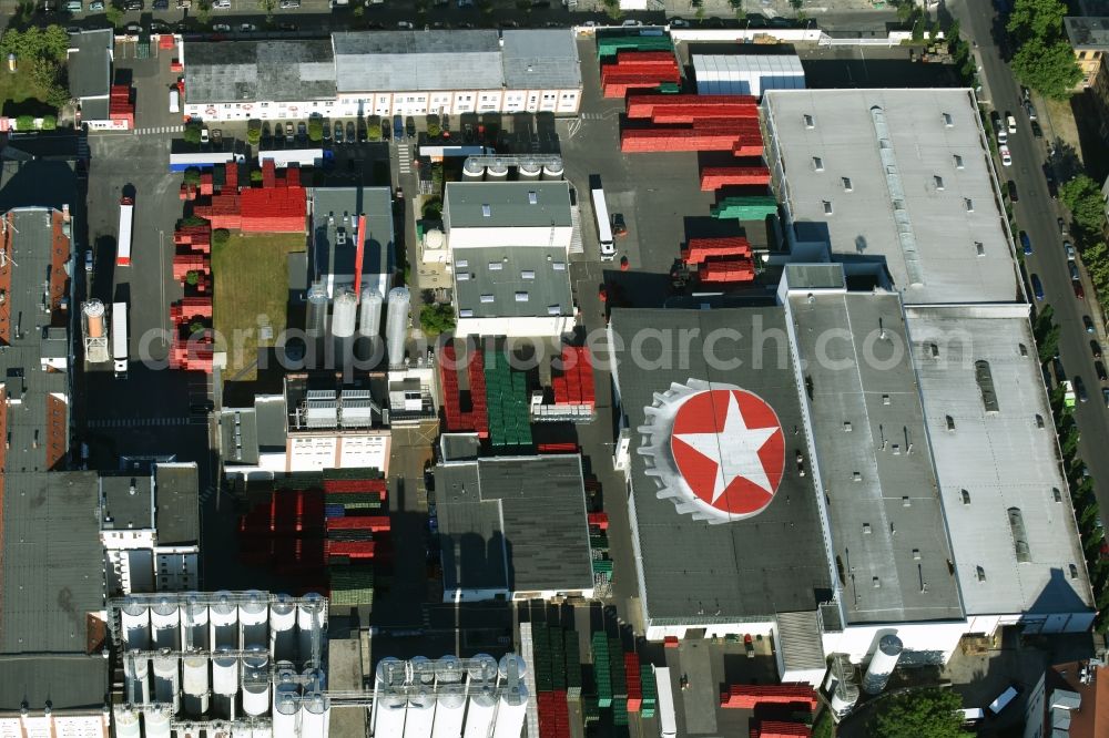 Aerial photograph Leipzig - Building and production halls on the premises of the brewery Sternburg Brauerei on Muehlstrasse in Leipzig in the state Saxony