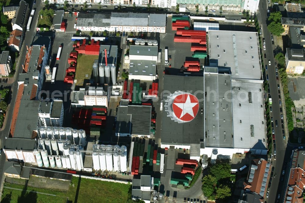 Leipzig from above - Building and production halls on the premises of the brewery Sternburg Brauerei on Muehlstrasse in Leipzig in the state Saxony