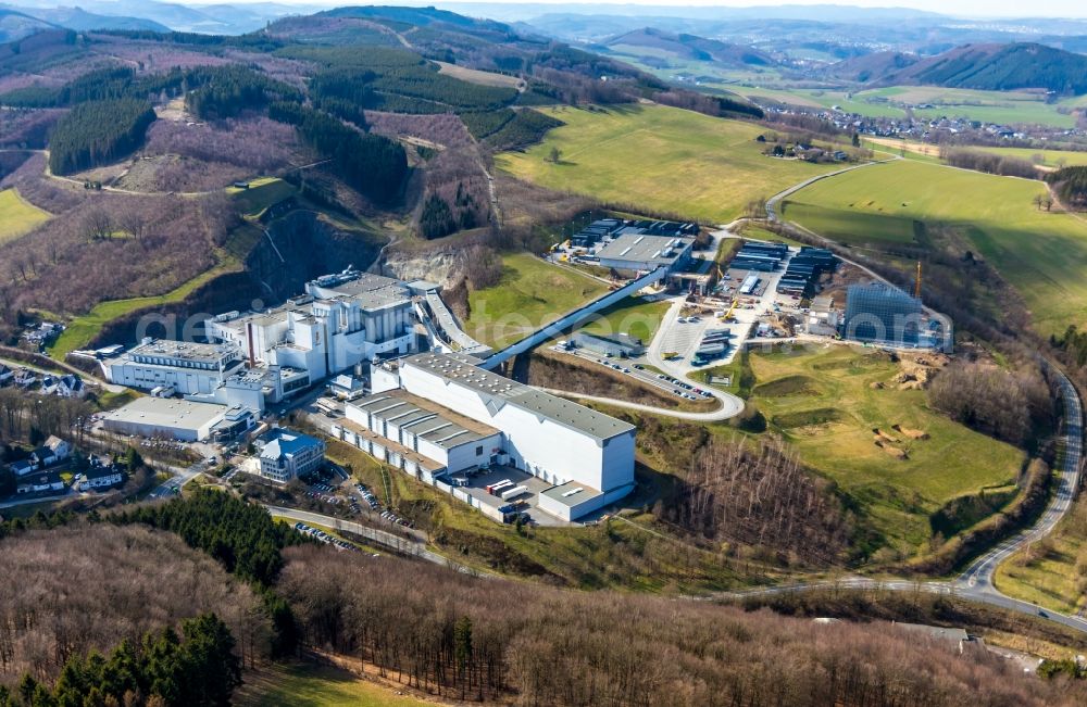 Aerial image Grevenstein - Buildings and production halls on the factory premises of the brewery - Veltinsbrauerei An der Streue in Grevenstein in the state of North Rhine-Westphalia