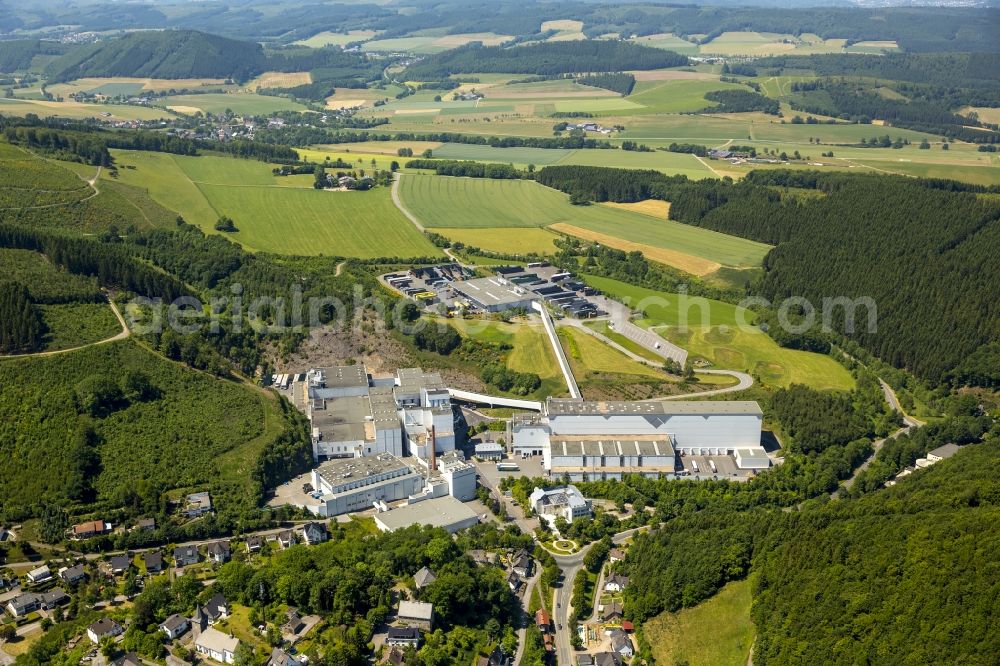 Meschede from the bird's eye view: Building and production halls on the premises of the brewery Veltinsbrauerei in Meschede in the state North Rhine-Westphalia