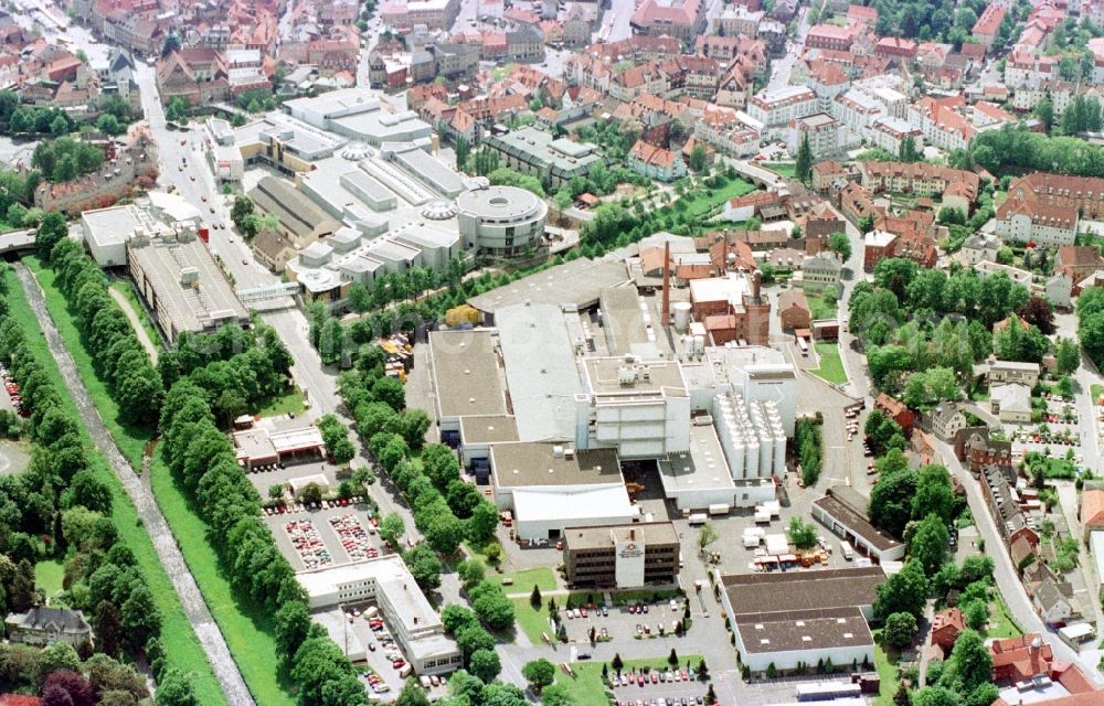 Aerial image Bayreuth - Building and production halls on the premises of the brewery on Hindenburgstrasse in Bayreuth in the state Bavaria