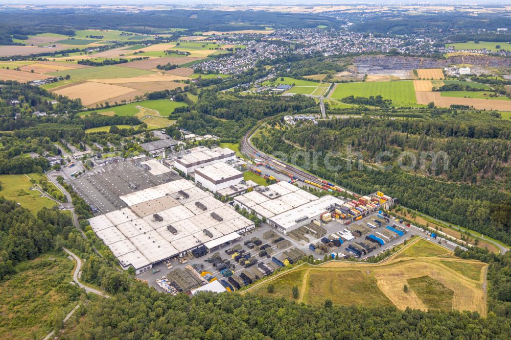 Warstein from above - Building and production halls on the premises of the brewery Warsteiner Brauerei Im Waldpark in Warstein in the state North Rhine-Westphalia