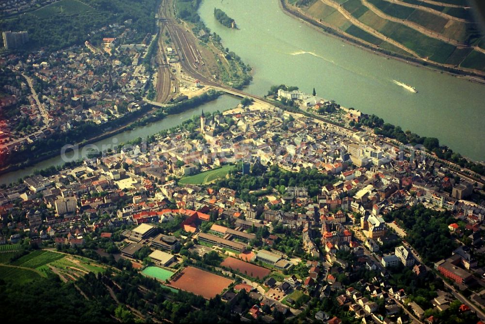 Aerial image Bingen am Rhein - Bingen on the banks of the Rhine in the State of Rhineland-Palatinate